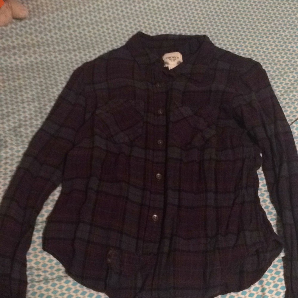A Purple and gray flannel long sleeve